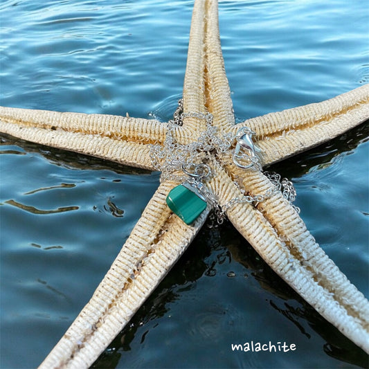 malachite quartz necklace